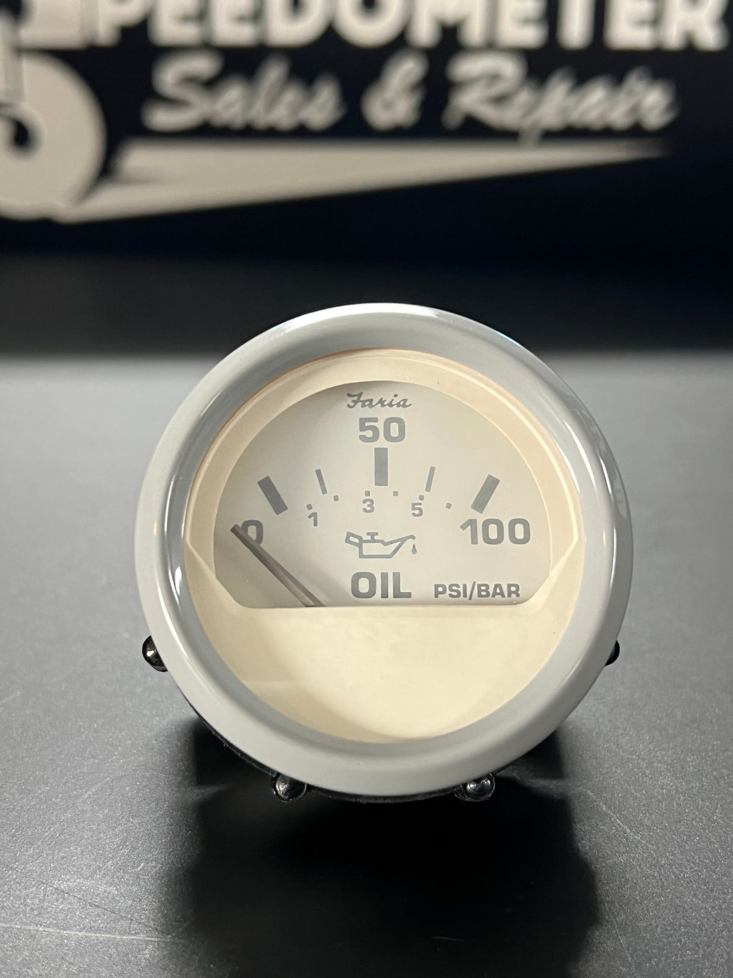 Faria Weißes Öldruckmessgerät 100 PSI 13603